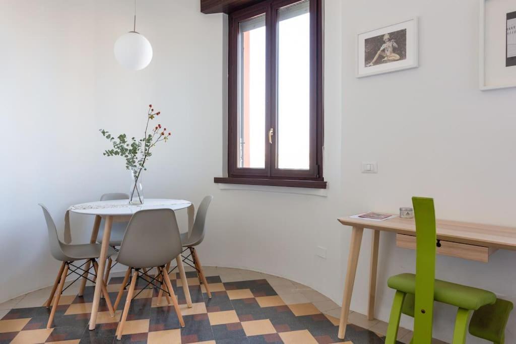 Big Bright Cozy Studio Apartment In Nolo Near Mm1 Milano Dış mekan fotoğraf